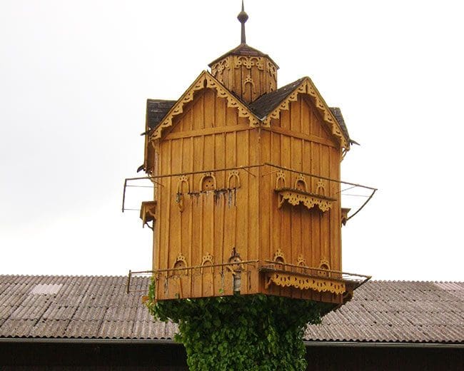 Taubenturm aus Holz